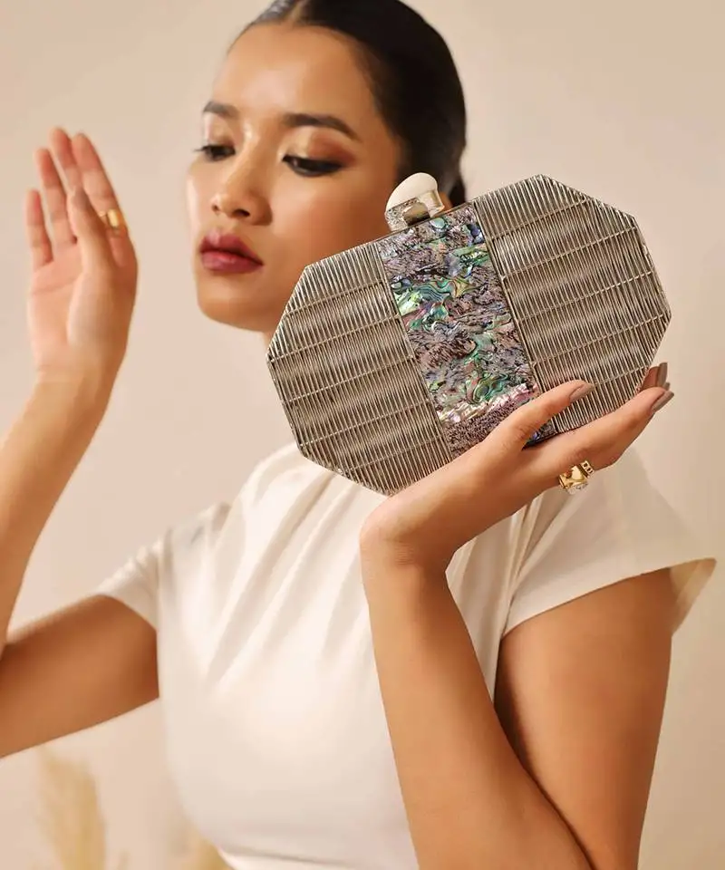 Silver clutch with detachable chain