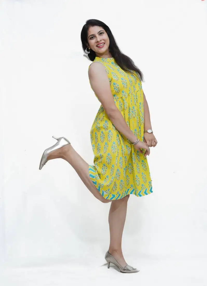 Women's pure cotton printed yellow fusion kurta::Dress