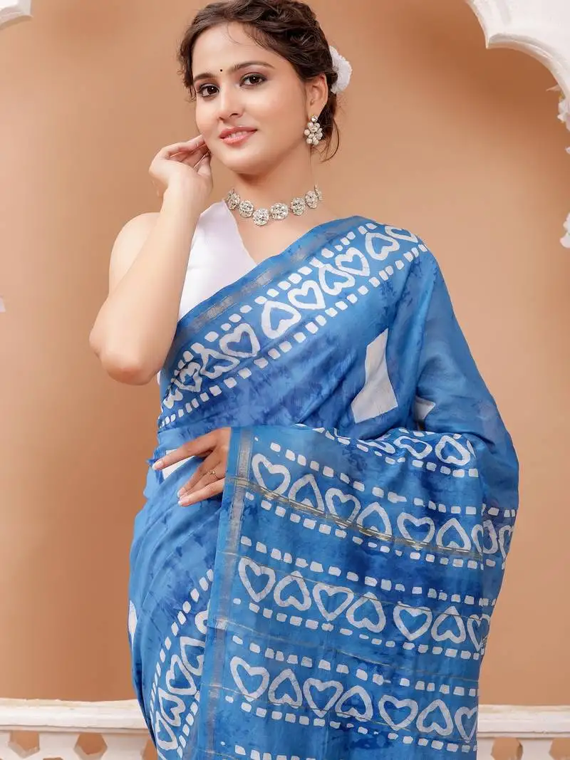 Blue batik print chanderi saree with blouse piece