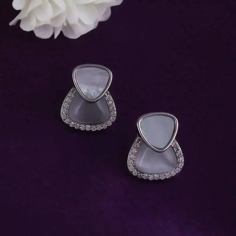 Fine oval shape silver plated stud earring for women