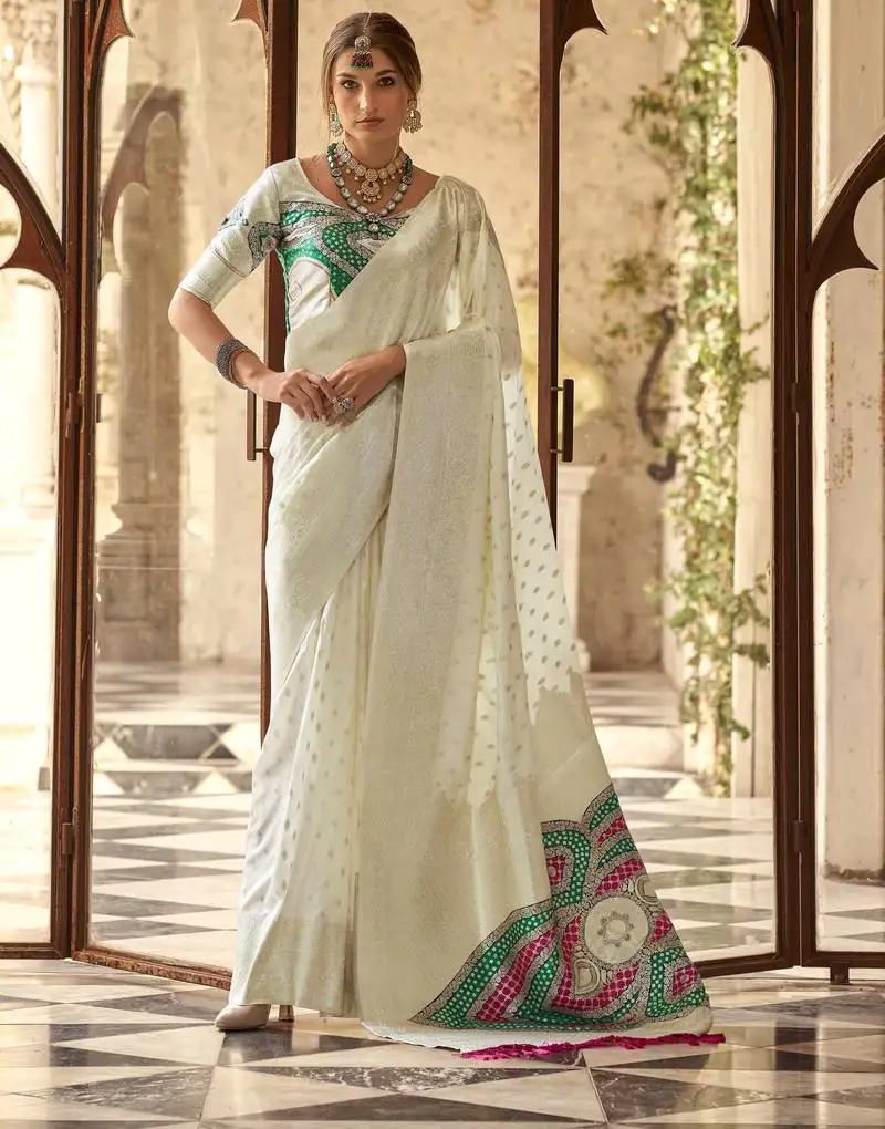 Off white soft silk blend saree with unstitched blouse