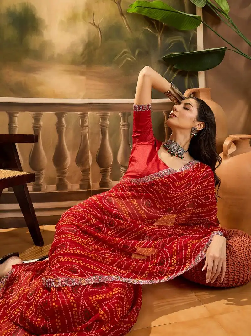 Women's red georgette bandhani saree with unstitched blouse piece
