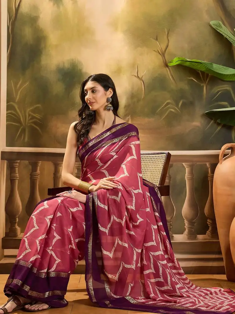 Women's pink chiffon foil print saree with unstitched blouse piece
