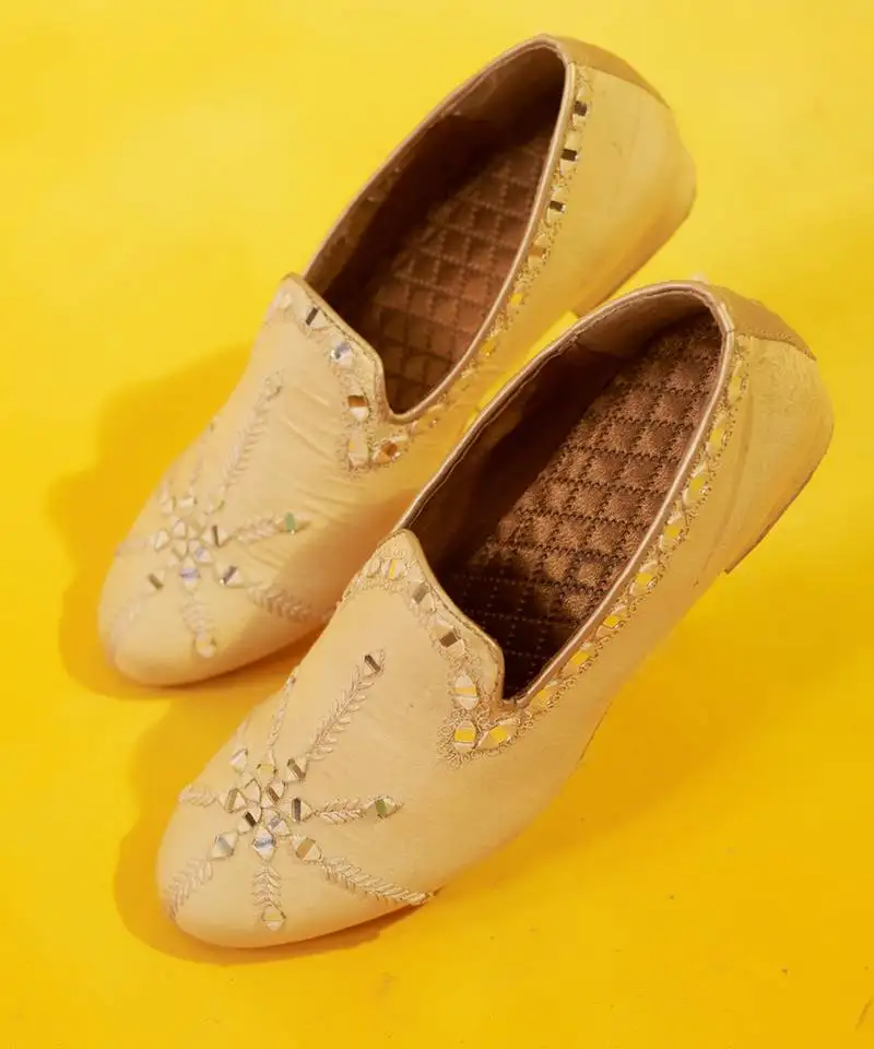 Mirror embroidered silk loafer