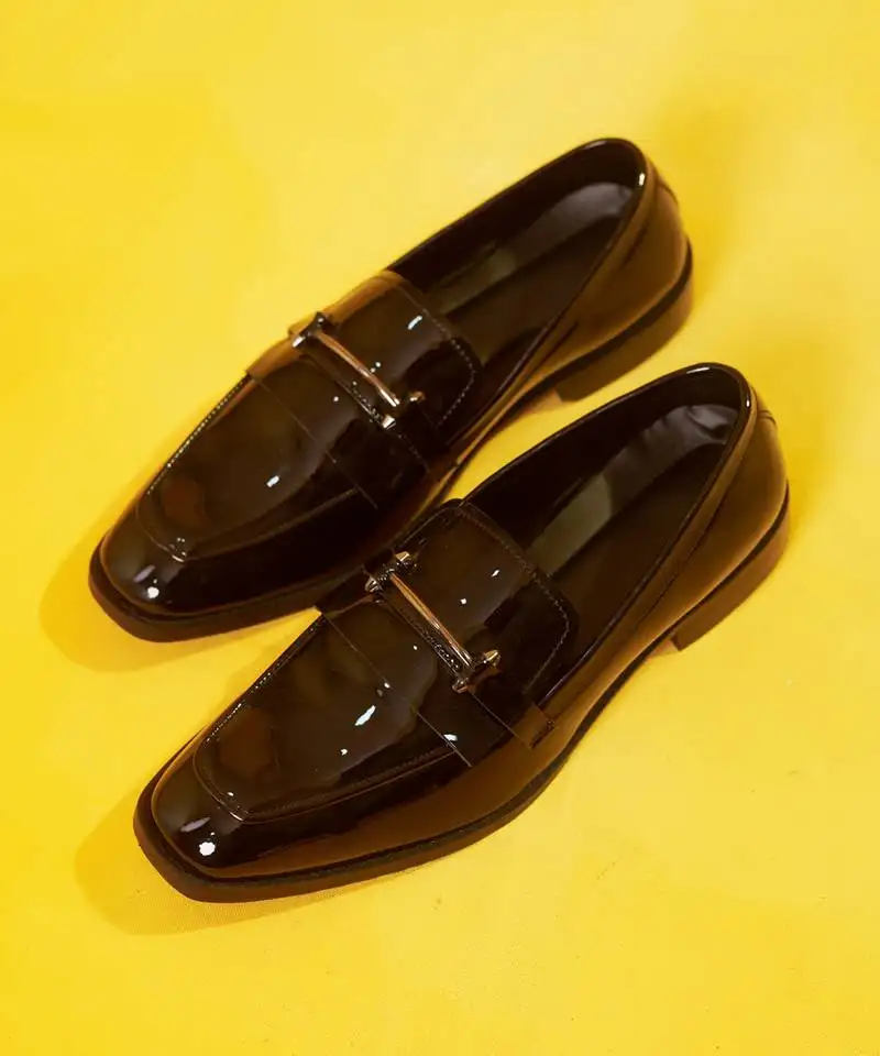 Patent leather black loafer