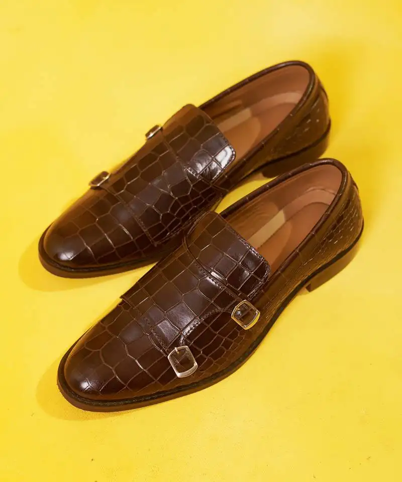 Crocodile skin look double monk