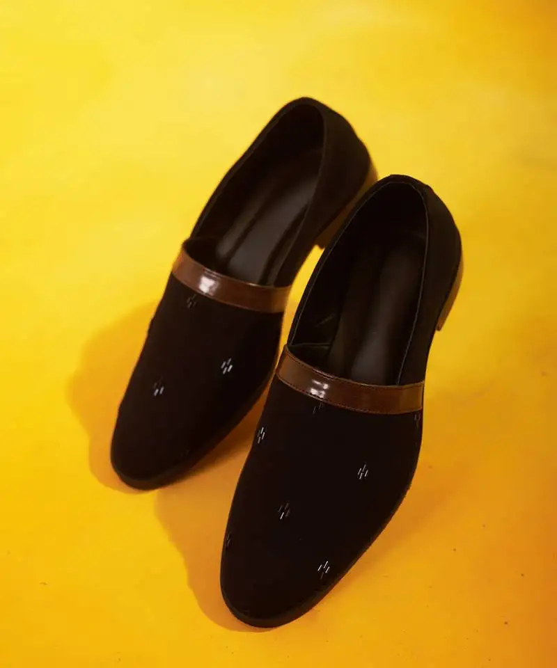 Blue solid leather loafers