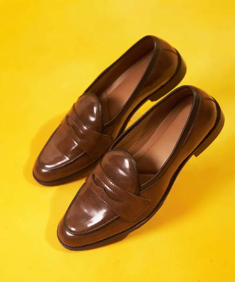 Brown solid leather loafers