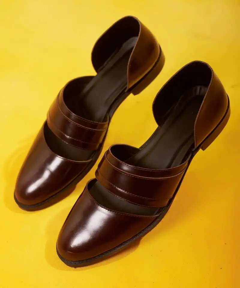 Brown solid leather mules