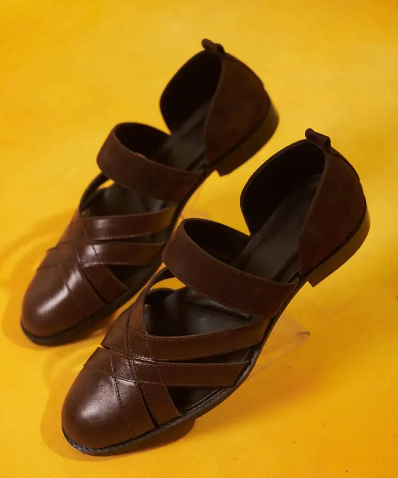 Brown leather solid mules