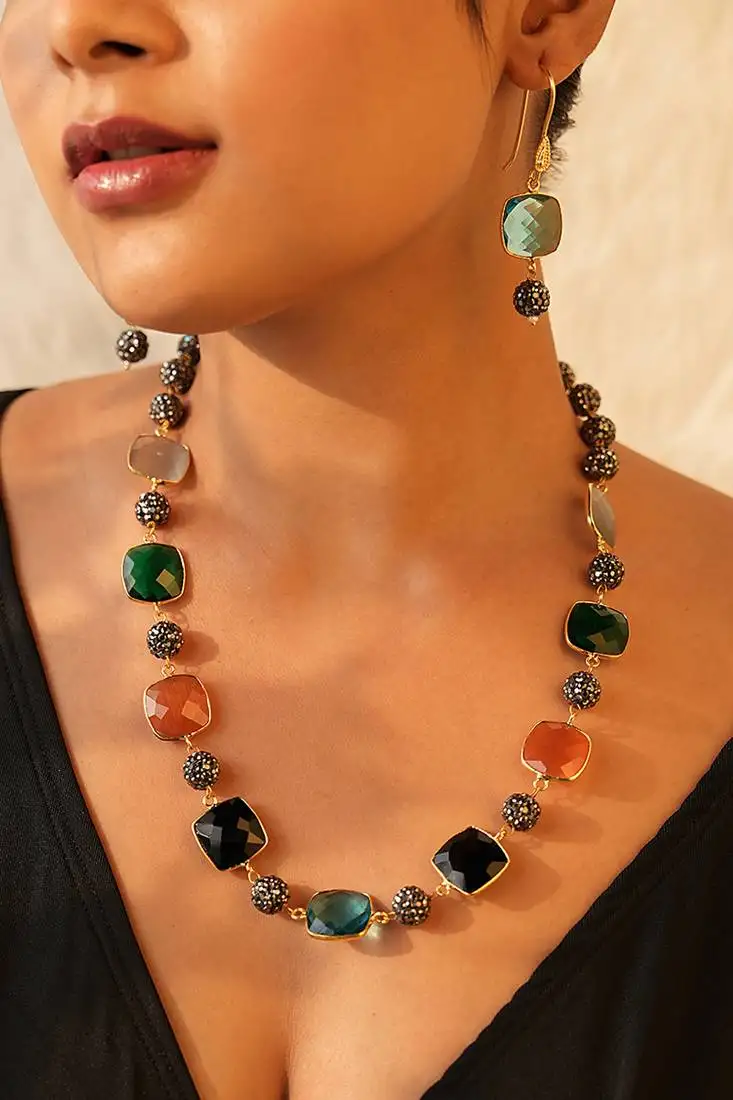 Multicolor stone necklace set