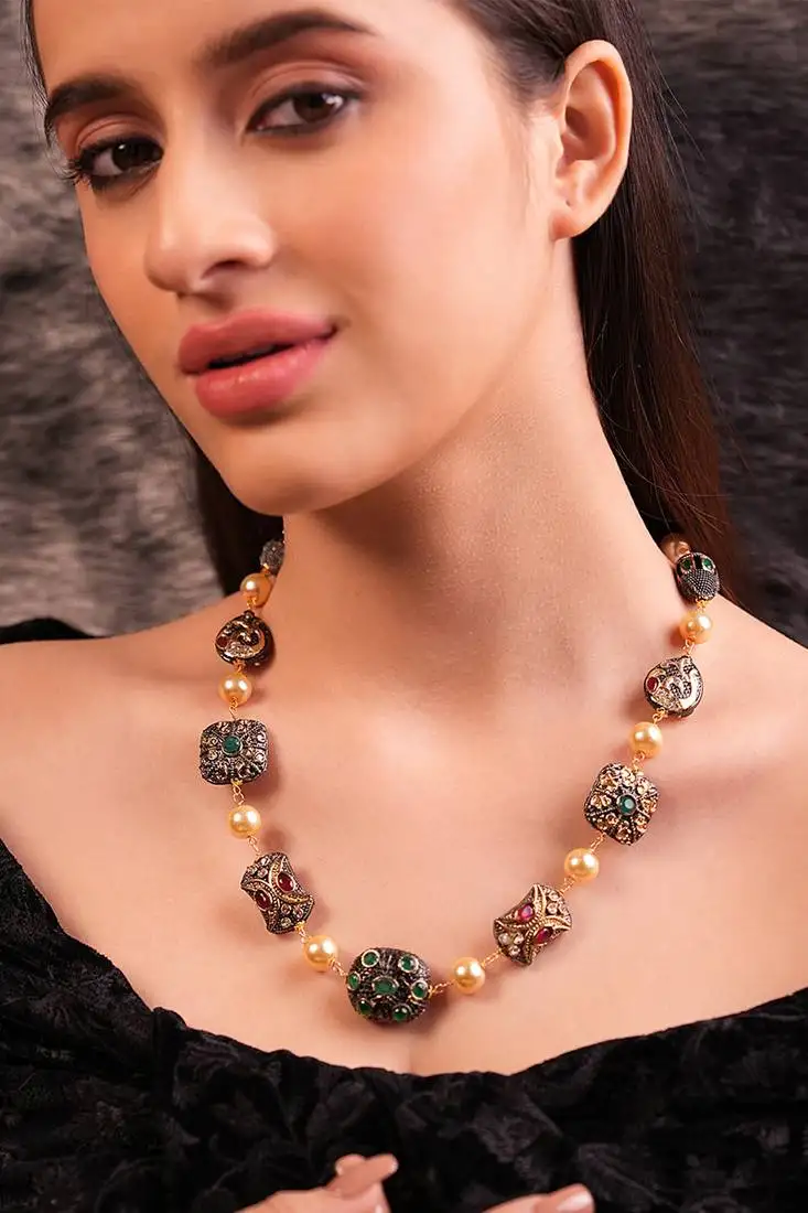 Pearl and quartz tumble necklace set