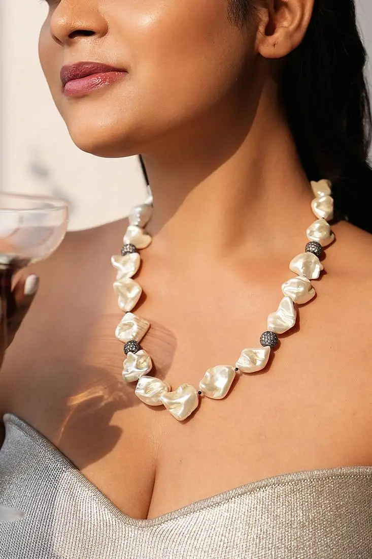 White semi precious stone necklace