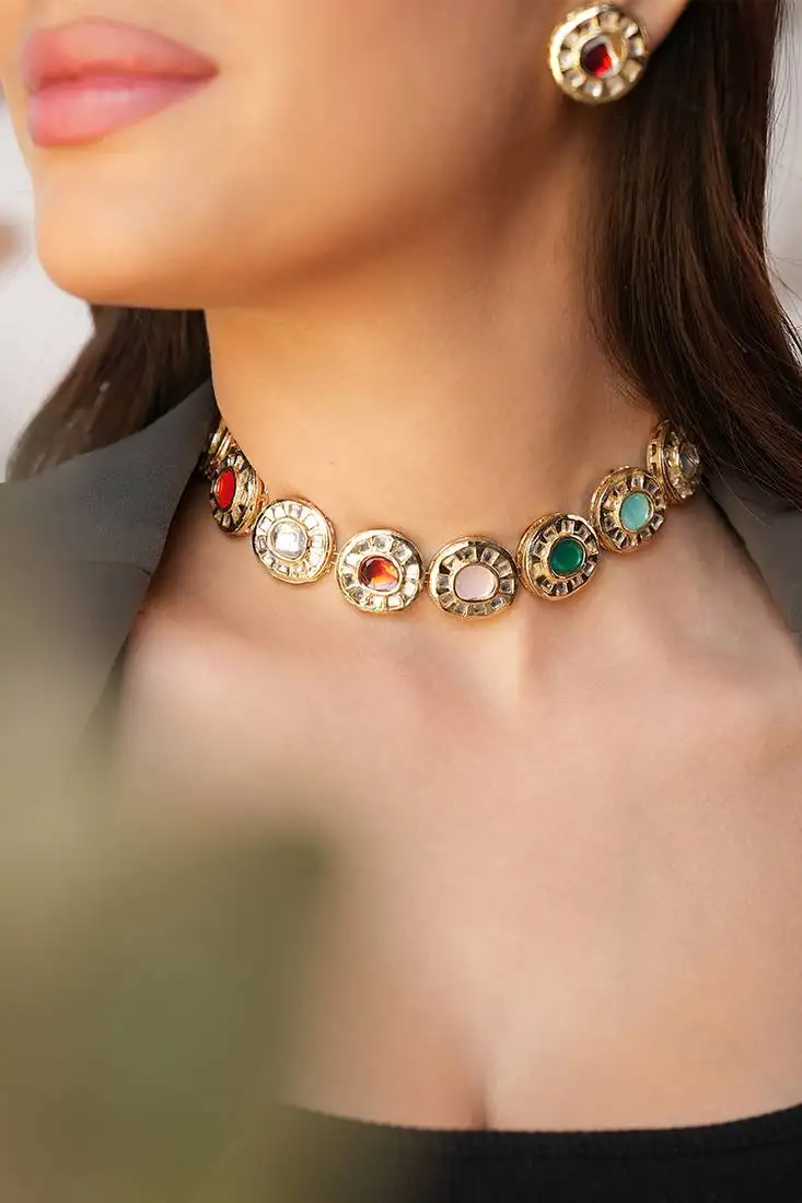 Kundan aura enamel & kundan gold-toned necklace