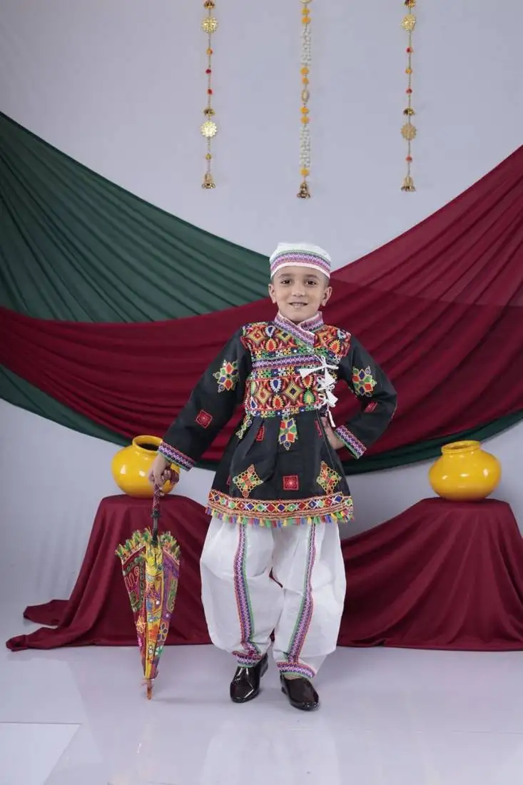 Cotton blend woven full sleeves navratri theme banjara embroidered kediya with coordinating dhoti set - black