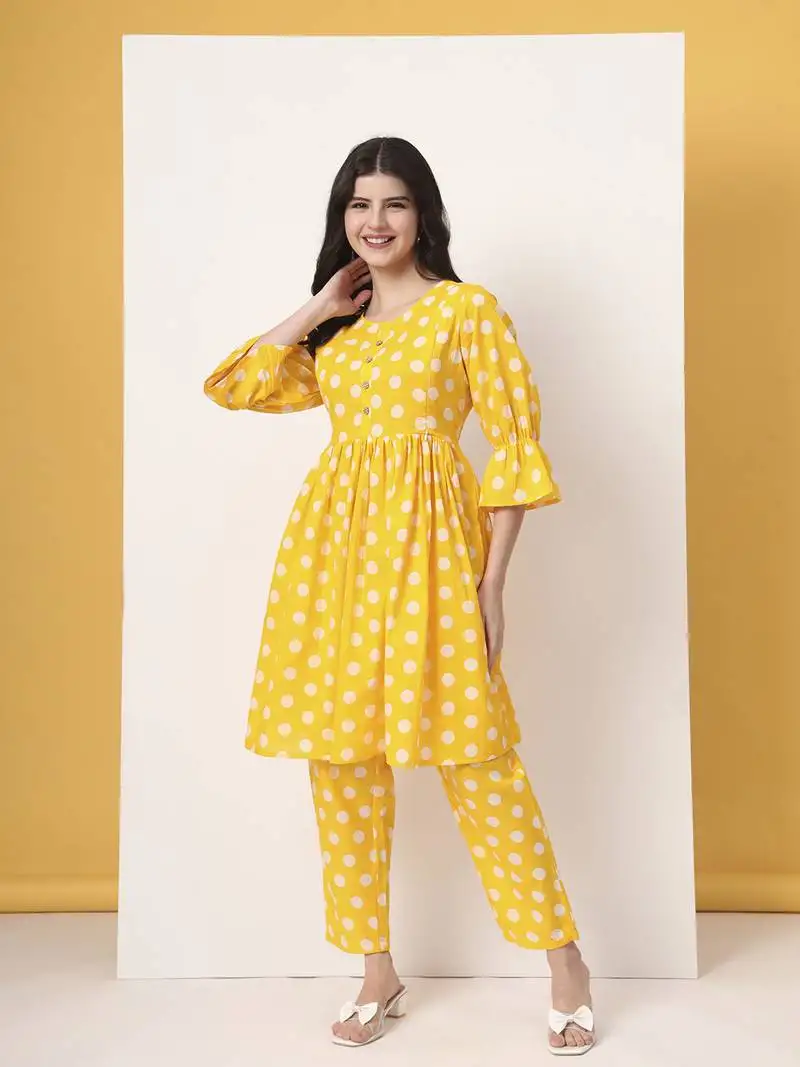 Yellow cotton maternity gathered or pleated kurta pants set