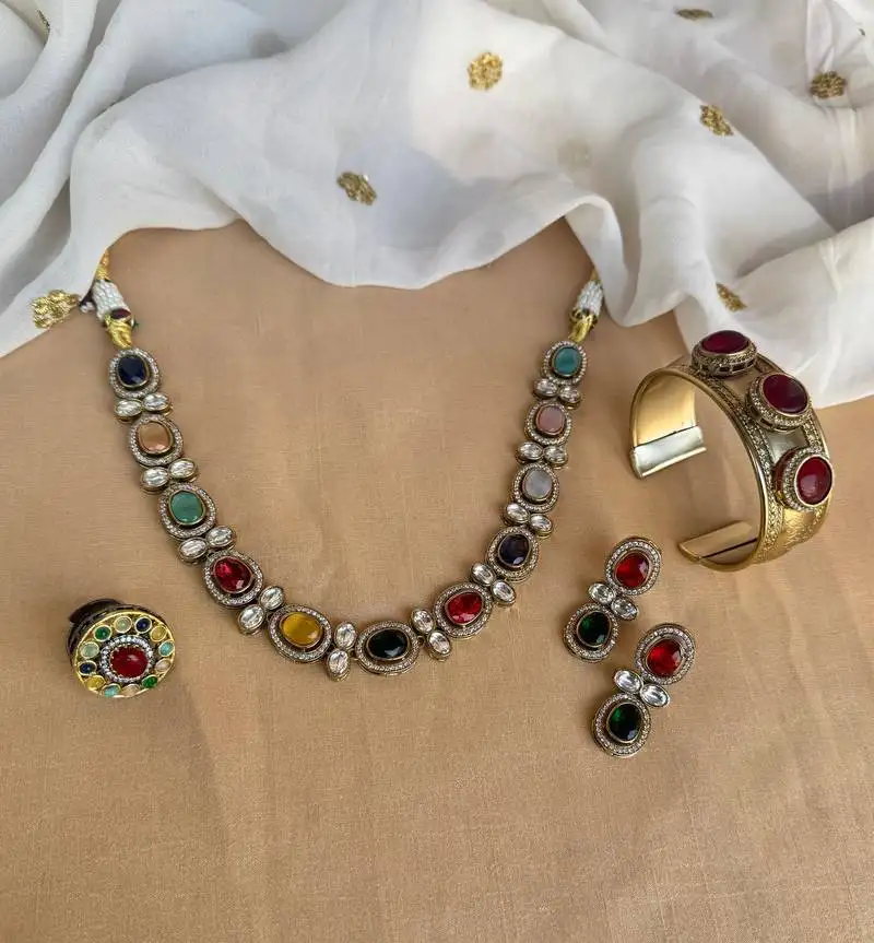 Choker necklace set statement combo