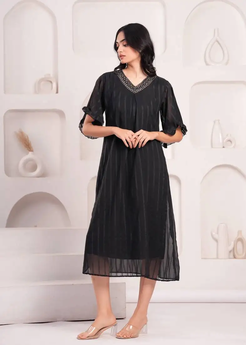 Women georgette fabric black color v neck calf length half sleeve dress