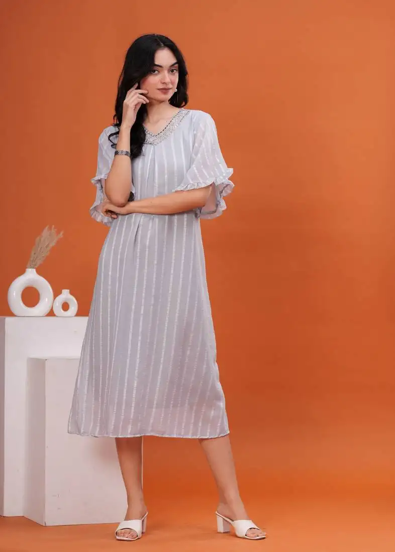 Women georgette fabric lightgrey color v neck calf length half sleeve dress