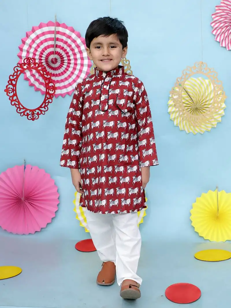 Maroon animal printed cotton kurta pyjama