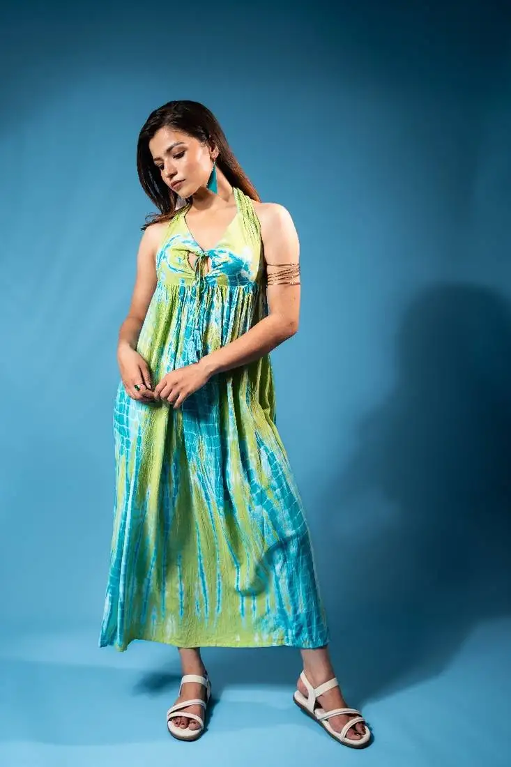 Tropical leaf co-ord set – light green base