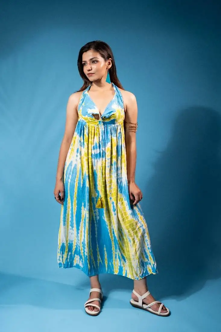 Tropical leaf co-ord set – sky blue base