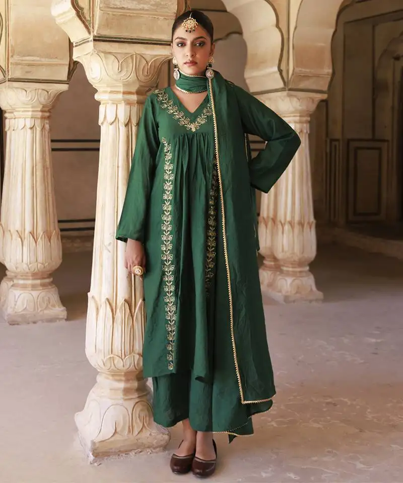 Green chanderi aari embroidered suit set