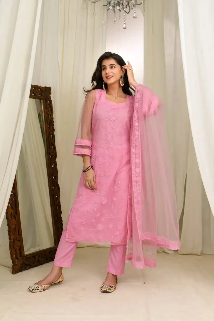Mauve pink thread work kurta set