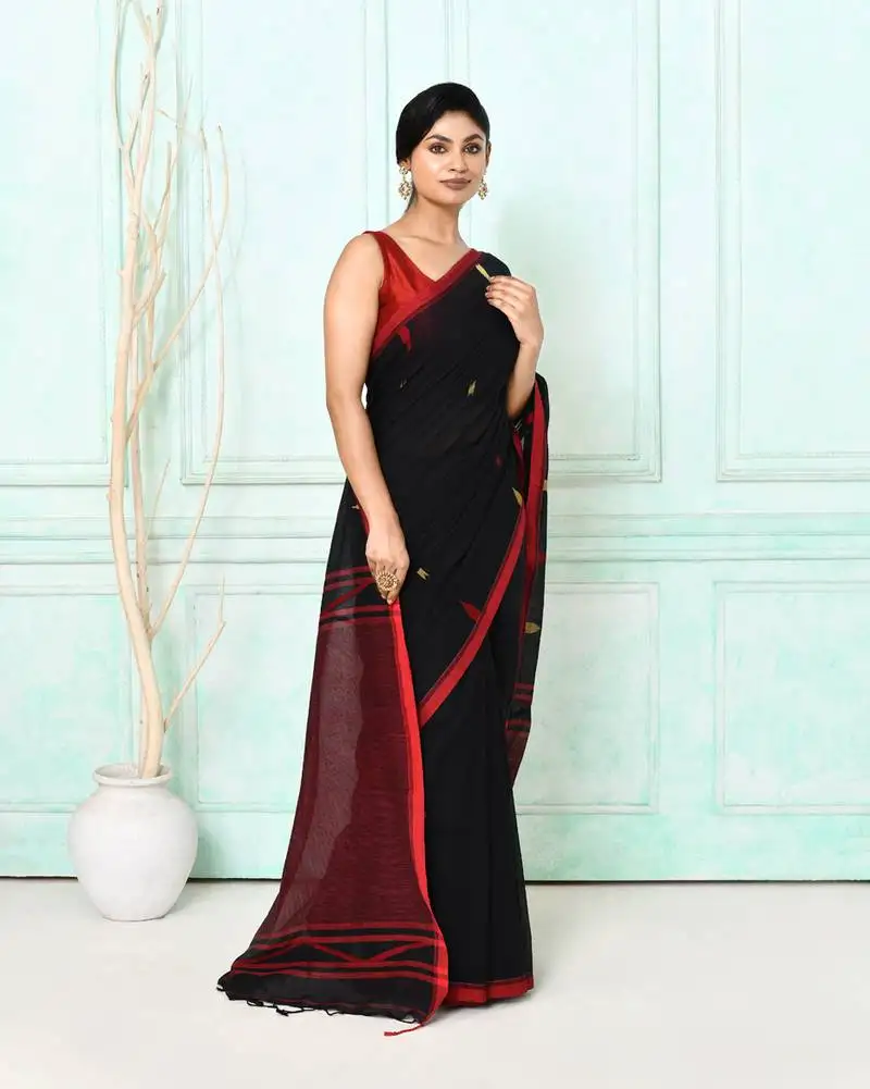 Black cotton handloom jamdani saree with blouse