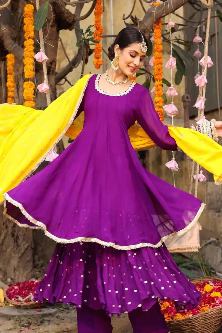 Anika anarkali set