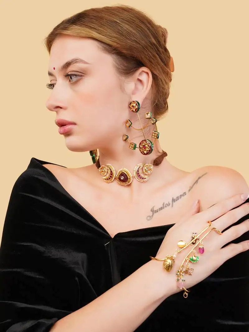 Surkh drop earrings
