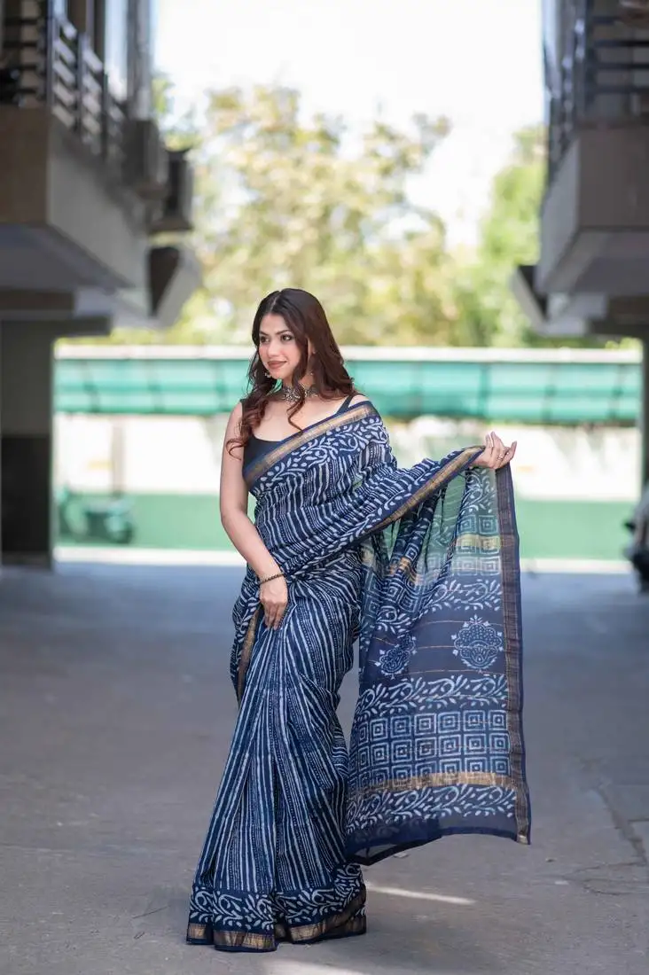 Indigo dabu maheshwari silk blend saree