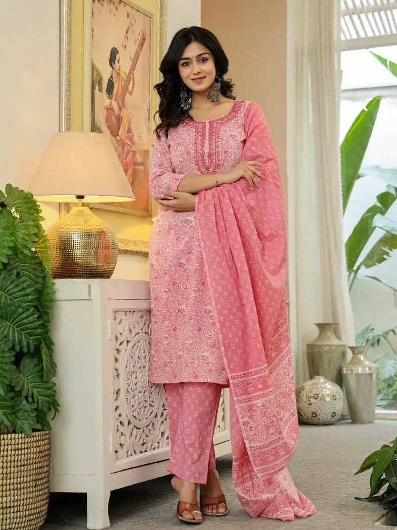 Pink pure cotton thread work,sequins work kurta dupatta pant set
