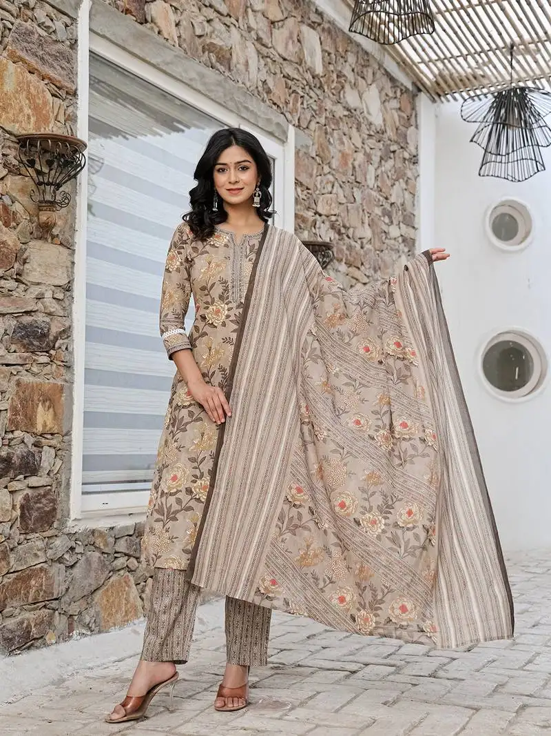 Olive green cotton straight kurta set with handwork