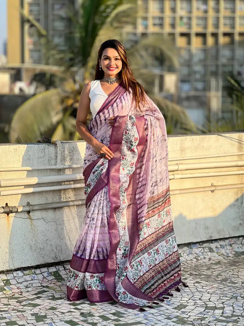 Lavender chanderi crush silk blend floral printed saree with zari woven jacquard panel border