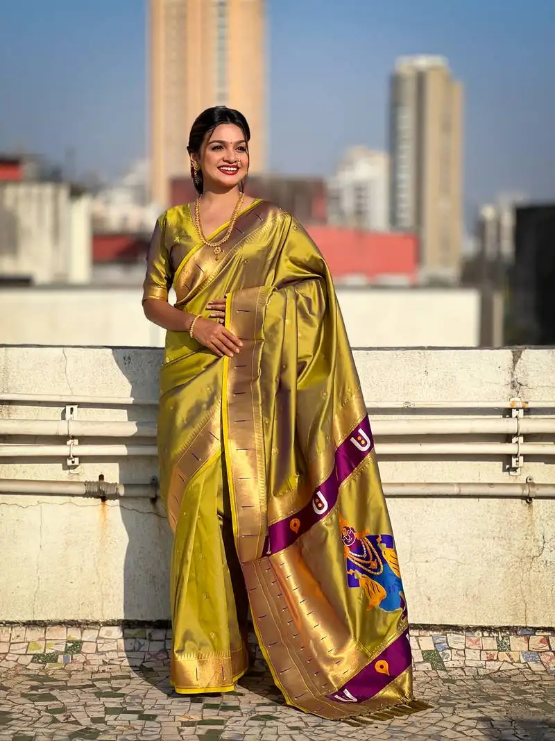 Mehendi green zari woven vitthala god paithani silk blend saree