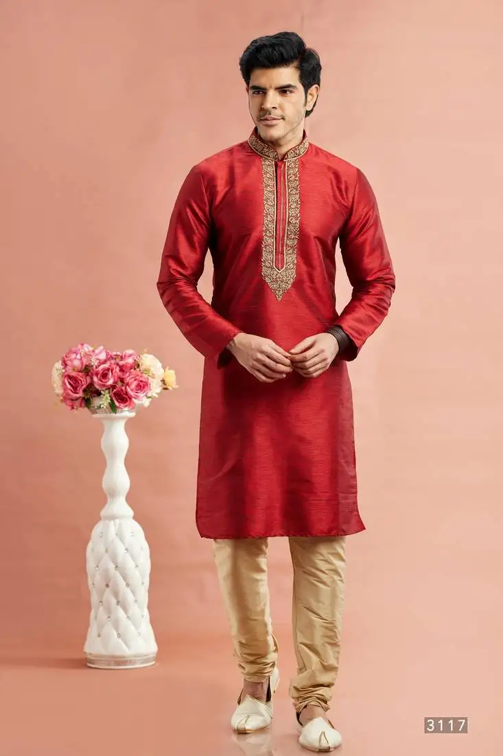 Men maroon banarasi art silk kurta without lining