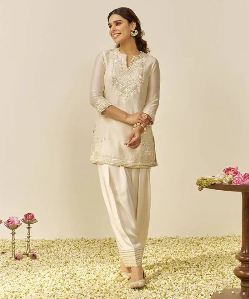 Daisy ivory sara - short kurta with salwar