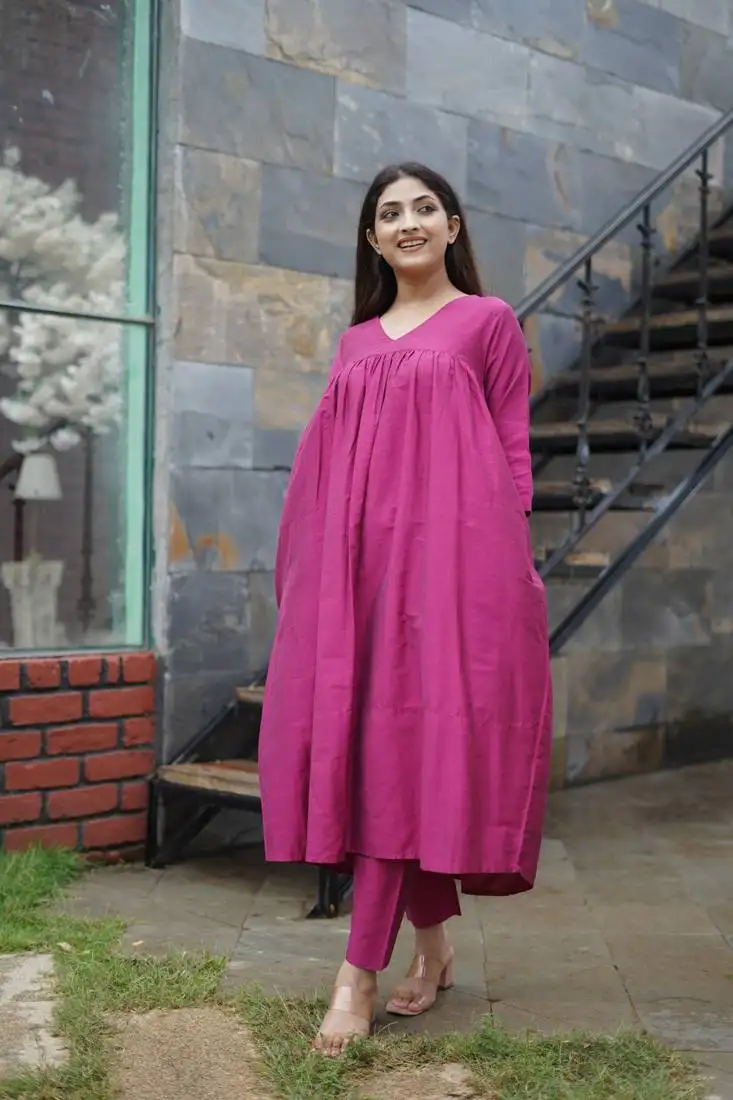 Magenta pink cotton silk kurta & bottom