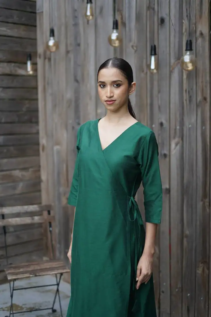 Green cotton solid kurta wih pant & duppata