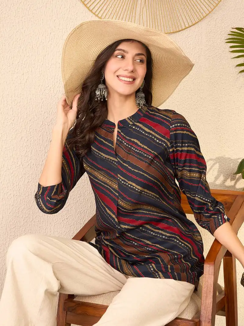 Women navy blue cotton blend leheriya printed regular top