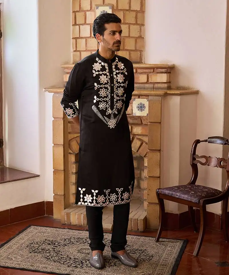 Black juna mahal kurta set