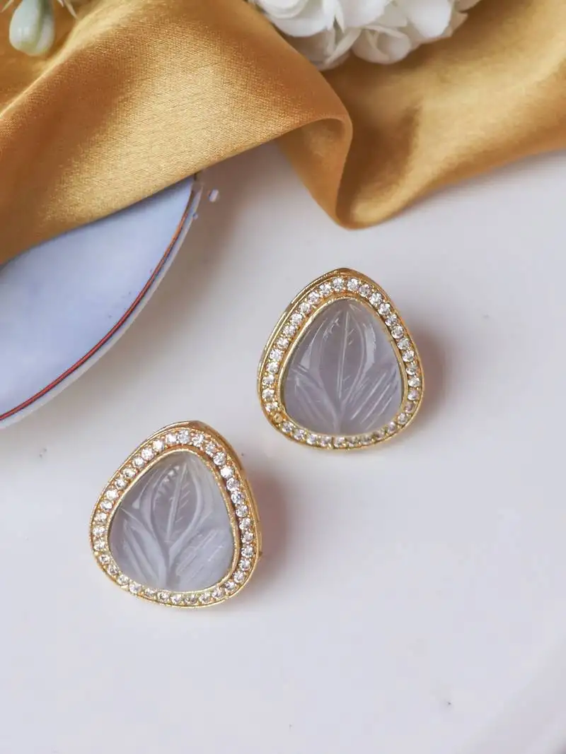 Classic grey craving & cz stone studs