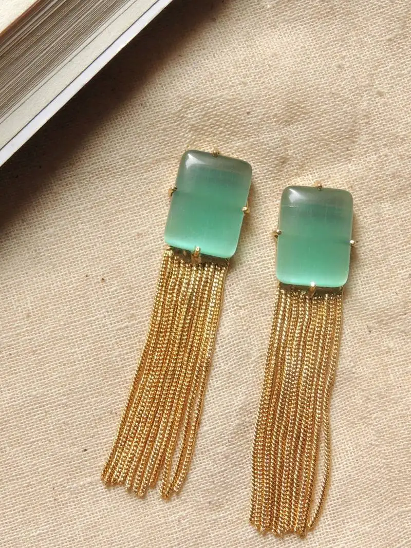 Mint octo gold chain earring