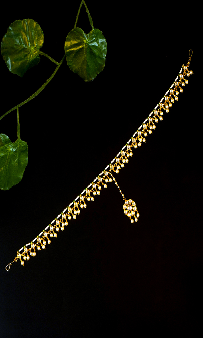 Royal pearl drop matha patti