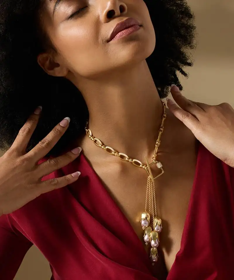 Gold ondine necklace