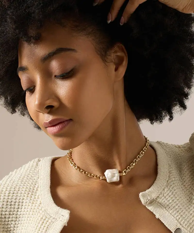 Pearl aseneth necklace