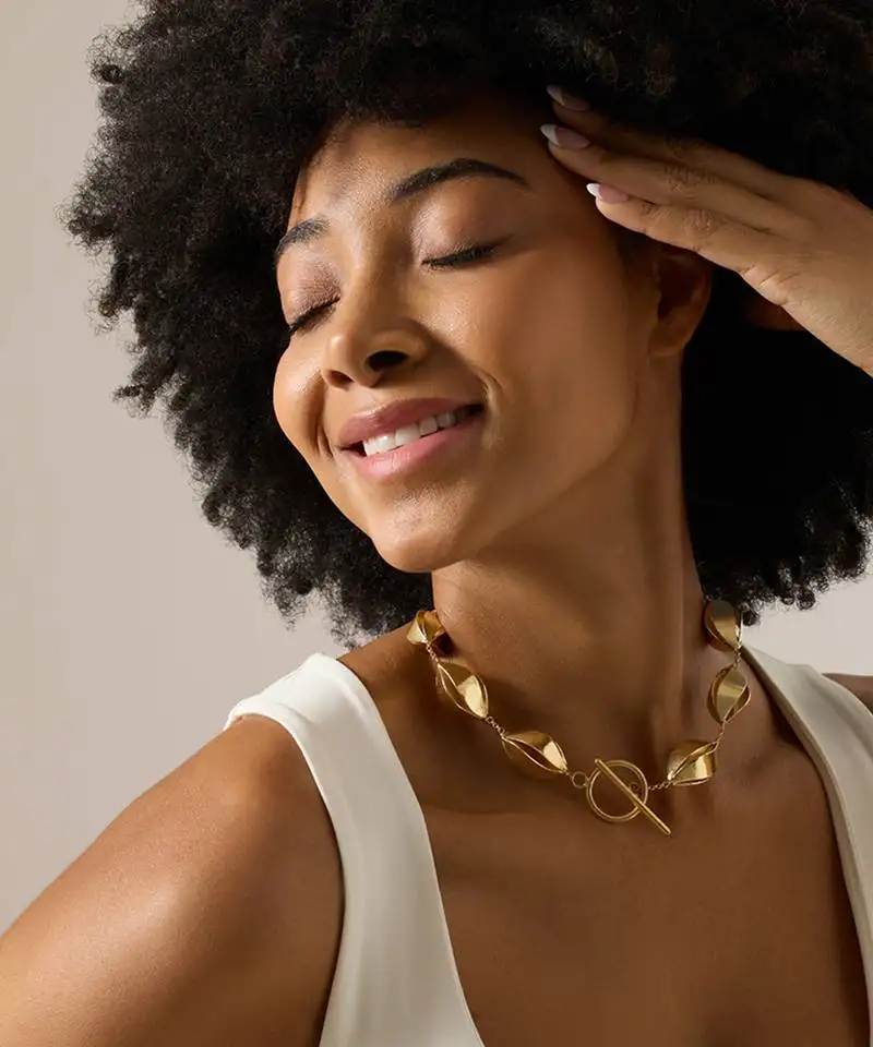 Gold lureya necklace