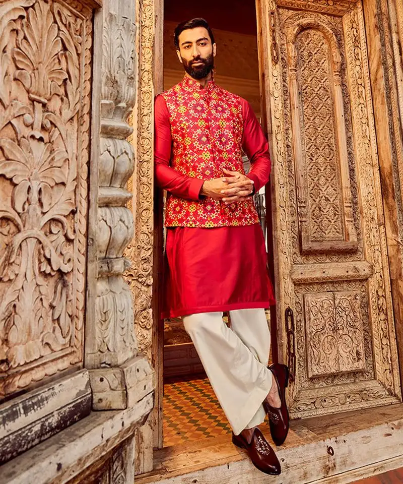 Rani raw silk mirror embellished bundi set