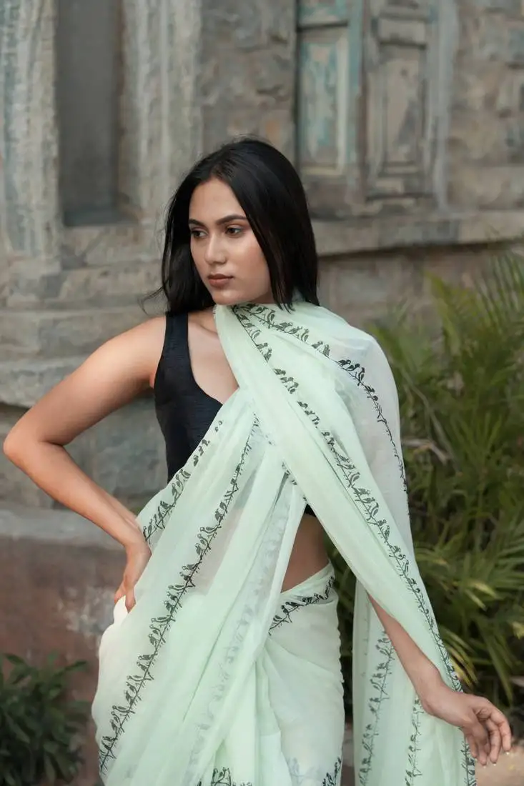 Mint handblock printed mul cotton saree without blouse piece